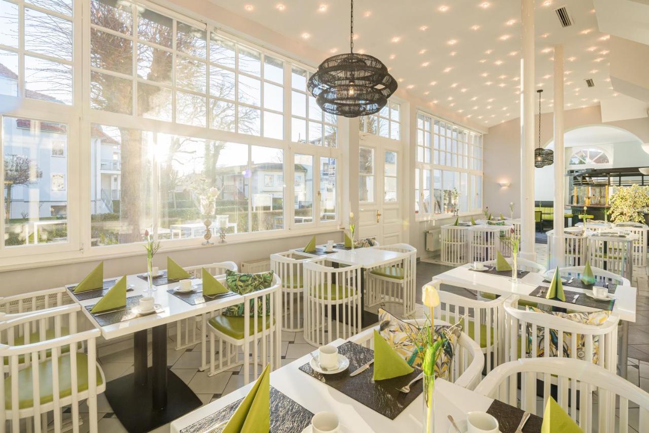 Hotel Residenz Waldkrone Kuehlungsborn Ngoại thất bức ảnh