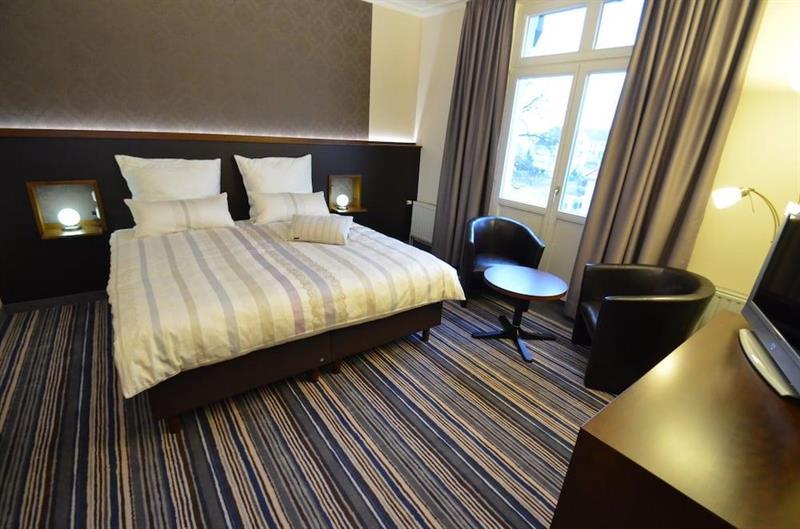 Hotel Residenz Waldkrone Kuehlungsborn Ngoại thất bức ảnh
