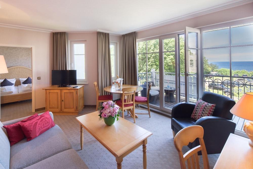 Hotel Residenz Waldkrone Kuehlungsborn Ngoại thất bức ảnh